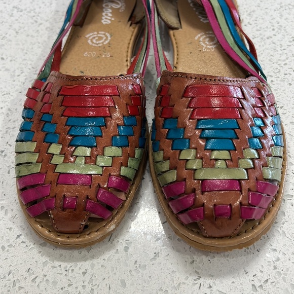 NWOT Colorful Mexican Huaraches- Size 26 - Picture 2 of 9
